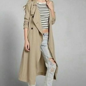 Abercrombie and Fitch Lucy Trench Coat. Size: S